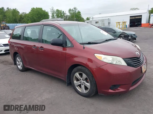 ✅ 2014 Toyota Sienna L • VIN: 5TDZK3DC2ES505680 • Лот: 42307763. Опубліковано раніше на IAAI з пробігом 170 628 миль. Безкоштовний доступ до архіву аукціонних продажів зі США та докладний звіт про історію автомобіля на DreamBid. Зображення 1.