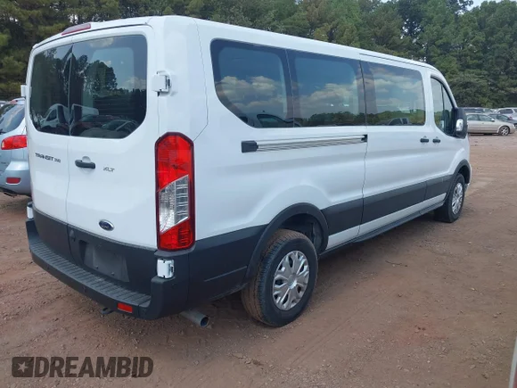 ✅ 2025 Ford Transit Passenger XL • VIN: 1FBAX2Y81SKA40623 • Lot: 43198485. Wystawiony na IAAI z przebiegiem 3 699 mil. Bezpłatny archiwum sprzedaży aukcyjnych z USA i szczegółowy raport historii pojazdu na DreamBid. Zdjęcie 4.