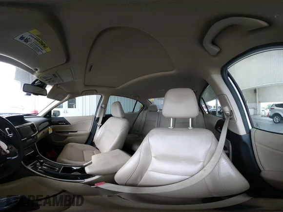 ✅ 2016 Honda Accord Touring • VIN: 1HGCR3F99GA027391 • Lot: 45218951. Wystawiony na IAAI z przebiegiem 163 239 mil. Bezpłatny archiwum sprzedaży aukcyjnych z USA i szczegółowy raport historii pojazdu na DreamBid. Zdjęcie 18.