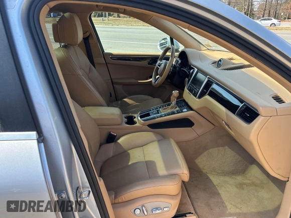 ✅ 2015 Porsche Macan S • VIN: WP1AB2A59FLB54832 • Lot: 44539599. Wystawiony na IAAI z przebiegiem 91 332 mil. Bezpłatny archiwum sprzedaży aukcyjnych z USA i szczegółowy raport historii pojazdu na DreamBid. Zdjęcie 5.