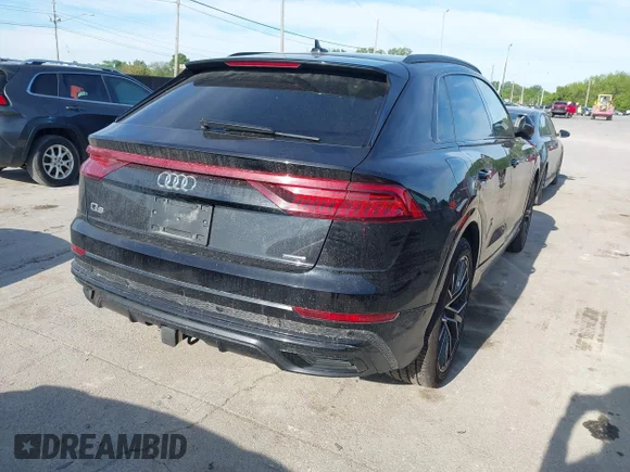 ✅ 2019 Audi Q8 Prestige • VIN: WA1FVAF19KD039631 • Lot: 45202582. Wystawiony na IAAI z przebiegiem 103 882 mil. Bezpłatny archiwum sprzedaży aukcyjnych z USA i szczegółowy raport historii pojazdu na DreamBid. Zdjęcie 4.