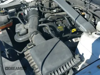 ✅ 2013 Ford Mustang Premium • VIN: 1ZVBP8EM0D5203877 • Лот: 43489235. Опубликован ранее на IAAI с пробегом 117 311 миль. Бесплатный доступ к архиву аукционных продаж из США и подробный отчёт об истории автомобиля на DreamBid. Изображение 21.