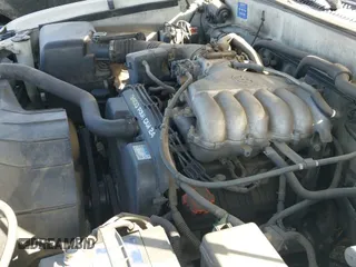 ✅ 2003 Toyota Tundra • VIN: 5TBJN32183S356039 • Lot: 42578797. Listed on IAAI with 467,582 mi. Free auction sales archive from the USA and detailed vehicle history report at DreamBid. Image 14.