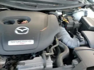 ✅ 2023 Mazda CX-5 Signature • VIN: JM3KFBXY0P0176661 • Lot: 91919245. Wystawiony na Copart z przebiegiem 16 991 mil. Bezpłatny archiwum sprzedaży aukcyjnych z USA i szczegółowy raport historii pojazdu na DreamBid. Zdjęcie 17.