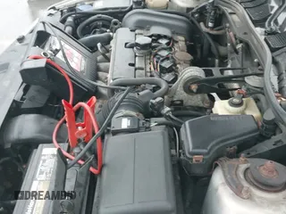 ✅ 2000 Volvo S70 • VIN: YV1LS61J5Y2671370 • Лот: 43740109. Опубликован ранее на IAAI с пробегом 227 649 миль. Бесплатный доступ к архиву аукционных продаж из США и подробный отчёт об истории автомобиля на DreamBid. Изображение 13.