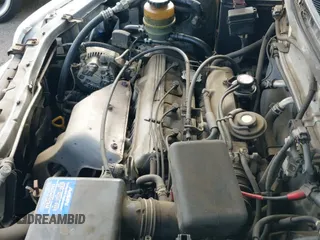 ✅ 1997 Toyota RAV4 • VIN: JT3GP10V2V7013167 • Lot: 42086047. Wystawiony na IAAI z przebiegiem 175 638 mil. Bezpłatny archiwum sprzedaży aukcyjnych z USA i szczegółowy raport historii pojazdu na DreamBid. Zdjęcie 12.