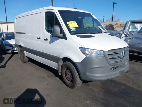 ✅ 2021 Mercedes-Benz Sprinter Cargo • VIN: W1Y4DBHY2MT056016 • Лот: 44631644. Опубликован ранее на IAAI с пробегом 14 771 миль. Бесплатный доступ к архиву аукционных продаж из США и подробный отчёт об истории автомобиля на DreamBid. Изображение 1.