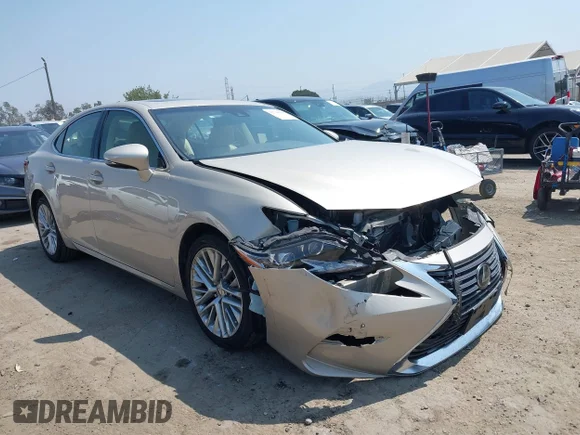 ✅ 2016 Lexus ES 330 • VIN: JTHBK1GG0G2227455 • Лот: 42748507. Опубликован ранее на IAAI с пробегом 59 534 миль. Бесплатный доступ к архиву аукционных продаж из США и подробный отчёт об истории автомобиля на DreamBid. Изображение 1.