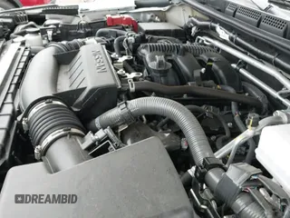 ✅ 2024 Nissan Frontier S • VIN: 1N6ED1CM7RN676411 • Lot: 43650339. Wystawiony na IAAI z przebiegiem 1 338 mil. Bezpłatny archiwum sprzedaży aukcyjnych z USA i szczegółowy raport historii pojazdu na DreamBid. Zdjęcie 20.