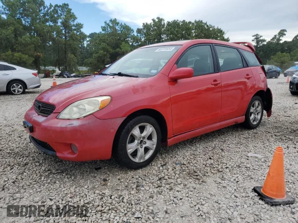 ✅ 2005 Toyota Matrix STD • VIN: 2T1KR32E05C386165 • Lot: 68701654. Wystawiony na Copart z przebiegiem 299 999 mil. Bezpłatny archiwum sprzedaży aukcyjnych z USA i szczegółowy raport historii pojazdu na DreamBid. Zdjęcie 1.