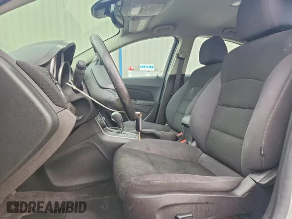 ✅ 2013 Chevrolet Cruze 1LT • VIN: 1G1PC5SB4D7239073 • Lot: 53312286. Wystawiony na Copart z przebiegiem 72 905 mil. Bezpłatny archiwum sprzedaży aukcyjnych z USA i szczegółowy raport historii pojazdu na DreamBid. Zdjęcie 7.