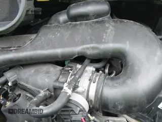 ✅ 2017 Ford Transit • VIN: 1FTYR2CM9HKA57977 • Lot: 43558968. Wystawiony na IAAI z przebiegiem 191 824 mil. Bezpłatny archiwum sprzedaży aukcyjnych z USA i szczegółowy raport historii pojazdu na DreamBid. Zdjęcie 20.