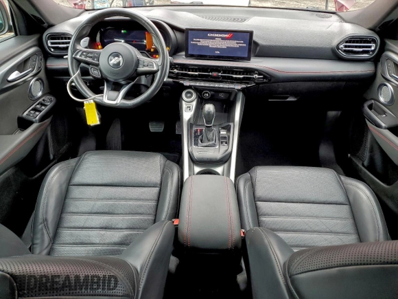 ✅ 2024 Dodge Hornet R/T Plus • VIN: ZACPDFDW2R3A17577 • Lot: 93538345. Wystawiony na Copart z przebiegiem 29 583 mil. Bezpłatny archiwum sprzedaży aukcyjnych z USA i szczegółowy raport historii pojazdu na DreamBid. Zdjęcie 8.