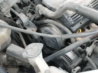 2003 Toyota Highlander z VIN JTEGF21A330116664, wystawiony jako IAAI lot #42601069 z przebiegiem 282 208 mil mil oraz . Historia ofert i sprzedaży dostępna na DreamBid. Obrazek 12.