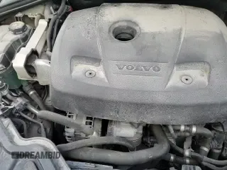 ✅ 2018 Volvo V60 • VIN: YV440MWK8J2058037 • Lot: 58380175. Listed on Copart with 80,718 mi. Free auction sales archive from the USA and detailed vehicle history report at DreamBid. Image 14.