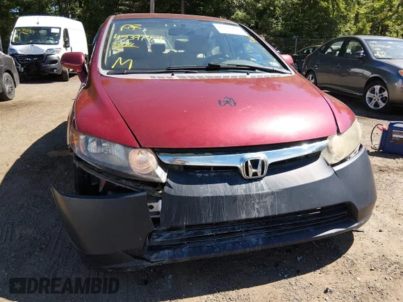 ✅ 2008 Honda Civic LX • VIN: 1HGFA16528L028068 • Lot: 45397481. Wystawiony na IAAI z przebiegiem 103 557 mil. Bezpłatny archiwum sprzedaży aukcyjnych z USA i szczegółowy raport historii pojazdu na DreamBid. Zdjęcie 6.