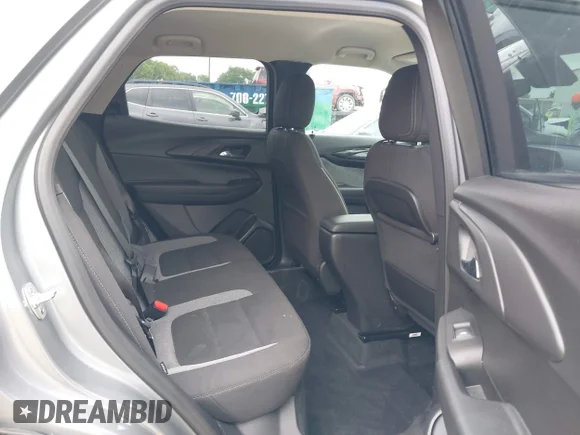 ✅ 2025 Chevrolet TrailBlazer LS • VIN: KL79MMSL0SB085789 • Lot: 42452982. Listed on IAAI with 8,713 mi. Free auction sales archive from the USA and detailed vehicle history report at DreamBid. Image 8.