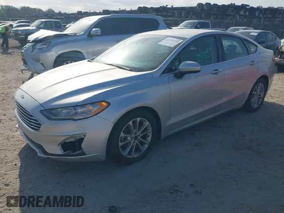 ✅ 2019 Ford Fusion SE • VIN: 3FA6P0HDXKR217805 • Lot: 44726311. Wystawiony na IAAI z przebiegiem 149 456 mil. Bezpłatny archiwum sprzedaży aukcyjnych z USA i szczegółowy raport historii pojazdu na DreamBid. Zdjęcie 2.