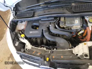 ✅ 2018 Ford C-Max SE • VIN: 1FADP5AU4JL104203 • Lot: 92644125. Wystawiony na Copart z przebiegiem 68 878 mil. Bezpłatny archiwum sprzedaży aukcyjnych z USA i szczegółowy raport historii pojazdu na DreamBid. Zdjęcie 15.