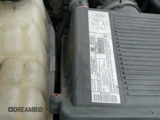 ✅ 2002 Chevrolet Silverado 2500HD • VIN: 1GCHK29U32E126728 • Lot: 43747985. Wystawiony na IAAI z przebiegiem 226 176 mil. Bezpłatny archiwum sprzedaży aukcyjnych z USA i szczegółowy raport historii pojazdu na DreamBid. Zdjęcie 12.