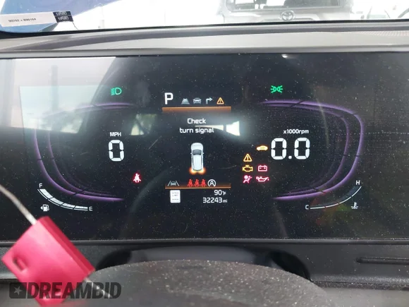 ✅ 2024 Kia Sportage EX • VIN: 5XYK33DF4RG226419 • Lot: 45173812. Wystawiony na IAAI z przebiegiem 32 243 mil. Bezpłatny archiwum sprzedaży aukcyjnych z USA i szczegółowy raport historii pojazdu na DreamBid. Zdjęcie 7.