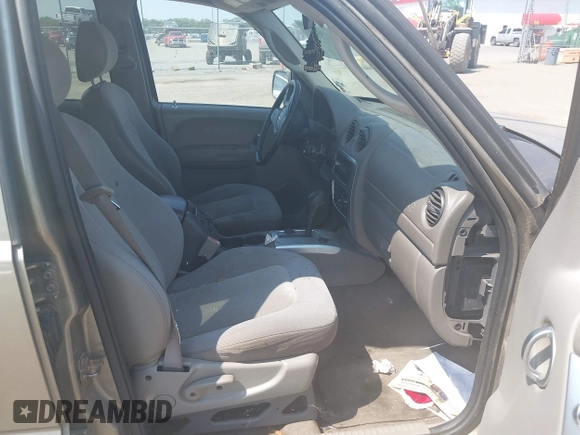 ✅ 2003 Jeep Liberty Limited • VIN: 1J4GK58K33W619618 • Lot: 43185980. Wystawiony na IAAI z przebiegiem 151 138 mil. Bezpłatny archiwum sprzedaży aukcyjnych z USA i szczegółowy raport historii pojazdu na DreamBid. Zdjęcie 5.