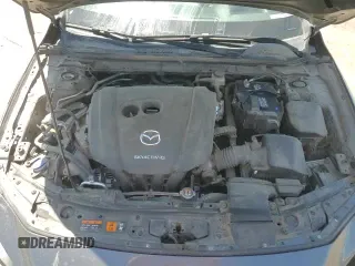 ✅ 2020 Mazda 3 Premium • VIN: JM1BPBNM1L1164240 • Lot: 61675365. Wystawiony na Copart z przebiegiem 90 509 mil. Bezpłatny archiwum sprzedaży aukcyjnych z USA i szczegółowy raport historii pojazdu na DreamBid. Zdjęcie 16.