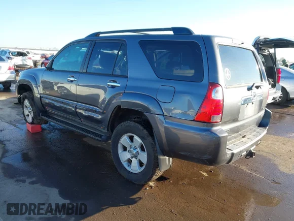✅ 2006 Toyota 4Runner SR5 • VIN: JTEBU14R260081311 • Lot: 44341286. Wystawiony na IAAI z przebiegiem 242 089 mil. Bezpłatny archiwum sprzedaży aukcyjnych z USA i szczegółowy raport historii pojazdu na DreamBid. Zdjęcie 3.