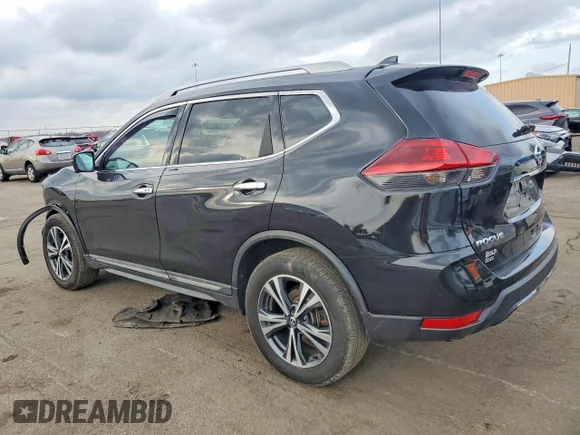 ✅ 2018 Nissan Rogue S • VIN: 5N1AT2MV3JC744250 • Lot: 75148555. Wystawiony na Copart z przebiegiem 51 041 mil. Bezpłatny archiwum sprzedaży aukcyjnych z USA i szczegółowy raport historii pojazdu na DreamBid. Zdjęcie 2.