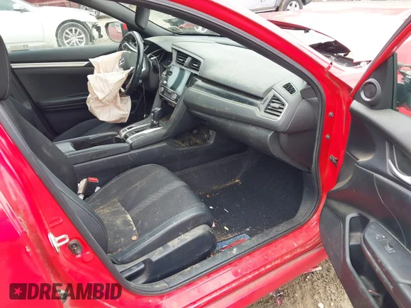 ✅ 2019 Honda Civic Sport • VIN: 2HGFC2F8XKH524542 • Lot: 43407756. Wystawiony na IAAI z przebiegiem 80 918 mil. Bezpłatny archiwum sprzedaży aukcyjnych z USA i szczegółowy raport historii pojazdu na DreamBid. Zdjęcie 5.