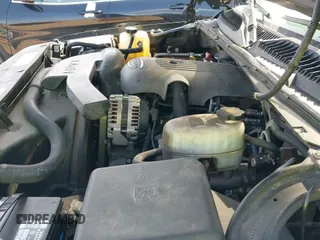 ✅ 2004 Chevrolet Suburban LT • VIN: 1GNFK16Z94J122458 • Лот: 41889018. Опубликован ранее на IAAI с пробегом 180 507 миль. Бесплатный доступ к архиву аукционных продаж из США и подробный отчёт об истории автомобиля на DreamBid. Изображение 14.