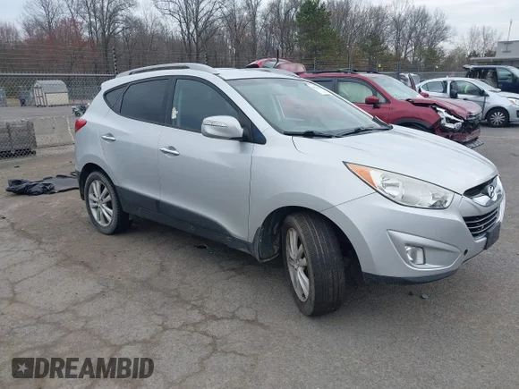 ✅ 2013 Hyundai Tucson GLS • VIN: KM8JUCAC4DU621626 • Lot: 44831199. Listed on IAAI with 131,489 mi. Free auction sales archive from the USA and detailed vehicle history report at DreamBid. Image 1.