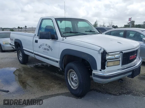 ✅ 1999 GMC Sierra 2500 • VIN: 1GTGK24R6XF019284 • Lot: 44711802. Wystawiony na IAAI z przebiegiem 68 501 mil. Bezpłatny archiwum sprzedaży aukcyjnych z USA i szczegółowy raport historii pojazdu na DreamBid. Zdjęcie 1.
