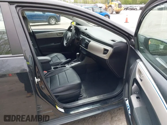 ✅ 2016 Toyota Corolla LE • VIN: 2T1BURHE8GC594077 • Lot: 45133885. Listed on IAAI with 260,547 mi. Free auction sales archive from the USA and detailed vehicle history report at DreamBid. Image 5.