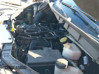 ✅ 2017 Ford Transit • VIN: 1FTBW2ZG9HKA50480 • Lot: 43721015. Wystawiony na IAAI z przebiegiem 171 249 mil. Bezpłatny archiwum sprzedaży aukcyjnych z USA i szczegółowy raport historii pojazdu na DreamBid. Zdjęcie 18.