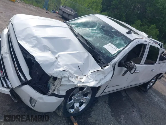 ✅ 2018 Chevrolet Silverado 1500 LTZ • VIN: 3GCUKSEJ6JG202590 • Lot: 42094792. Wystawiony na IAAI z przebiegiem Nie podano. Bezpłatny archiwum sprzedaży aukcyjnych z USA i szczegółowy raport historii pojazdu na DreamBid. Zdjęcie 6.