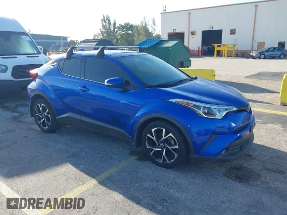 ✅ 2019 Toyota C-HR Limited • VIN: JTNKHMBX6K1014089 • Лот: 44596251. Опубліковано раніше на IAAI з пробігом 107 421 миль. Безкоштовний доступ до архіву аукціонних продажів зі США та докладний звіт про історію автомобіля на DreamBid. Зображення 1.