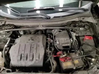 ✅ 2019 Mitsubishi Eclipse Cross SE • VIN: JA4AT5AA2KZ047734 • Лот: 86128725. Опубликован ранее на Copart с пробегом 67 941 миль. Бесплатный доступ к архиву аукционных продаж из США и подробный отчёт об истории автомобиля на DreamBid. Изображение 15.