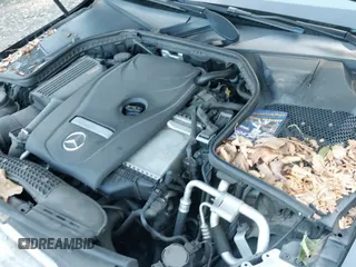 ✅ 2017 Mercedes-Benz C 300 • VIN: WDDWF4KB0HR260832 • Lot: 42758950. Listed on IAAI with 81,572 mi. Free auction sales archive from the USA and detailed vehicle history report at DreamBid. Image 20.