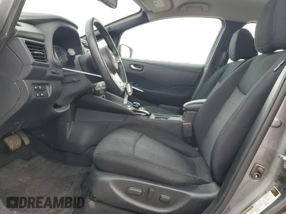 ✅ 2019 Nissan LEAF SV • VIN: 1N4AZ1CP7KC313644 • Lot: 81460314. Wystawiony na Copart z przebiegiem 89 407 mil. Bezpłatny archiwum sprzedaży aukcyjnych z USA i szczegółowy raport historii pojazdu na DreamBid. Zdjęcie 7.