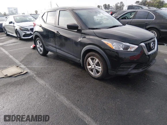 ✅ 2020 Nissan Kicks S • VIN: 3N1CP5BV3LL486666 • Лот: 45349810. Опубликован ранее на IAAI с пробегом 32 498 миль. Бесплатный доступ к архиву аукционных продаж из США и подробный отчёт об истории автомобиля на DreamBid. Изображение 1.