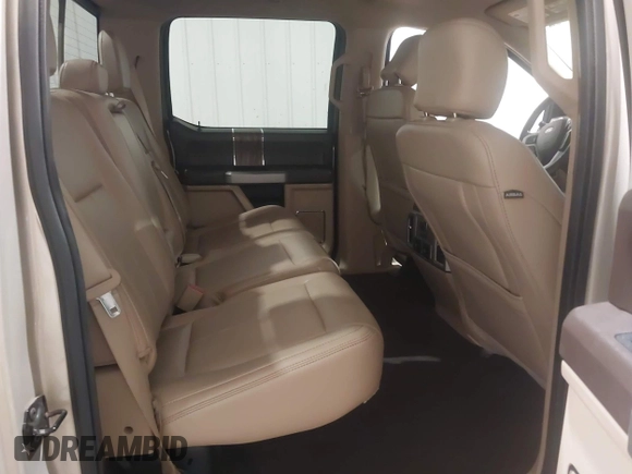 ✅ 2018 Ford F-150 XL • VIN: 1FTEW1EG4JFD00395 • Lot: 42725436. Wystawiony na IAAI z przebiegiem 175 347 mil. Bezpłatny archiwum sprzedaży aukcyjnych z USA i szczegółowy raport historii pojazdu na DreamBid. Zdjęcie 8.