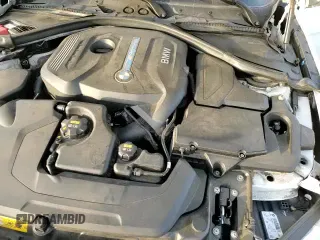 ✅ 2016 BMW 3 Series 330e • VIN: WBA8E1C51GK479767 • Лот: 41467315. Опубликован ранее на Copart с пробегом 109 328 миль. Бесплатный доступ к архиву аукционных продаж из США и подробный отчёт об истории автомобиля на DreamBid. Изображение 13.