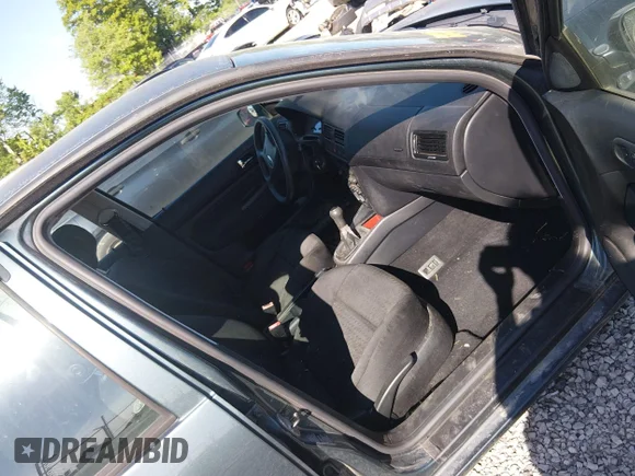 ✅ 2003 Volkswagen Jetta GL • VIN: 3VWRP69M33M147083 • Lot: 45105593. Listed on IAAI with 73,741 mi. Free auction sales archive from the USA and detailed vehicle history report at DreamBid. Image 5.