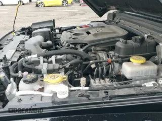 ✅ 2020 Jeep Wrangler Unlimited Rubicon • VIN: 1C4HJXFN7LW178825 • Lot: 40547745. Wystawiony na IAAI z przebiegiem 44 690 mil. Bezpłatny archiwum sprzedaży aukcyjnych z USA i szczegółowy raport historii pojazdu na DreamBid. Zdjęcie 19.