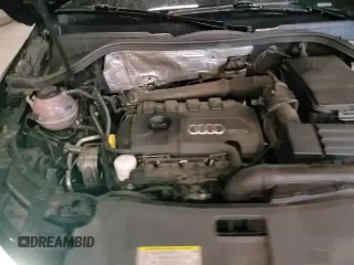 ✅ 2018 Audi Q3 Premium • VIN: WA1ECCFS6JR005962 • Lot: 92297865. Listed on Copart with 86,577 mi. Free auction sales archive from the USA and detailed vehicle history report at DreamBid. Image 14.