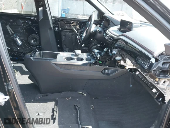 ✅ 2024 Acura MDX w/A-Spec Package • VIN: 5J8YE1H07RL030110 • Lot: 44665600. Wystawiony na IAAI z przebiegiem 44 158 mil. Bezpłatny archiwum sprzedaży aukcyjnych z USA i szczegółowy raport historii pojazdu na DreamBid. Zdjęcie 5.