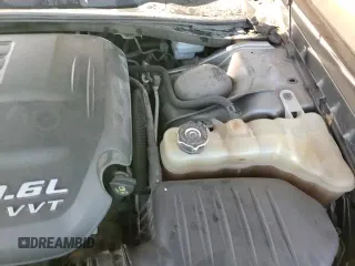 ✅ 2012 Dodge Challenger SXT Plus • VIN: 2C3CDYAG0CH135401 • Lot: 41336245. Wystawiony na Copart z przebiegiem Nie podano. Bezpłatny archiwum sprzedaży aukcyjnych z USA i szczegółowy raport historii pojazdu na DreamBid. Zdjęcie 15.