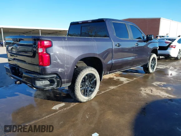 ✅ 2022 Chevrolet Silverado 1500 LT Trail Boss • VIN: 3GCUDFED0NG634299 • Lot: 44161238. Wystawiony na IAAI z przebiegiem 86 565 mil. Bezpłatny archiwum sprzedaży aukcyjnych z USA i szczegółowy raport historii pojazdu na DreamBid. Zdjęcie 4.