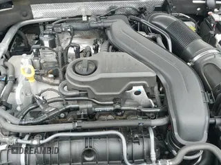 ✅ 2022 Volkswagen Jetta S • VIN: 3VWCM7BU0NM016033 • Lot: 42213689. Wystawiony na IAAI z przebiegiem 59 631 mil. Bezpłatny archiwum sprzedaży aukcyjnych z USA i szczegółowy raport historii pojazdu na DreamBid. Zdjęcie 19.